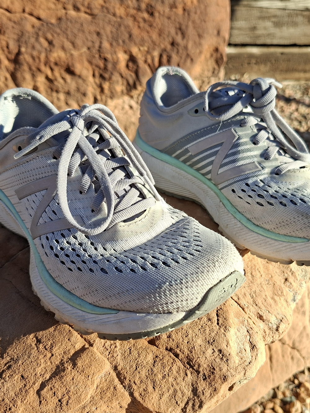 New Balance Women's Light Gray Running Shoes with Mint Accent